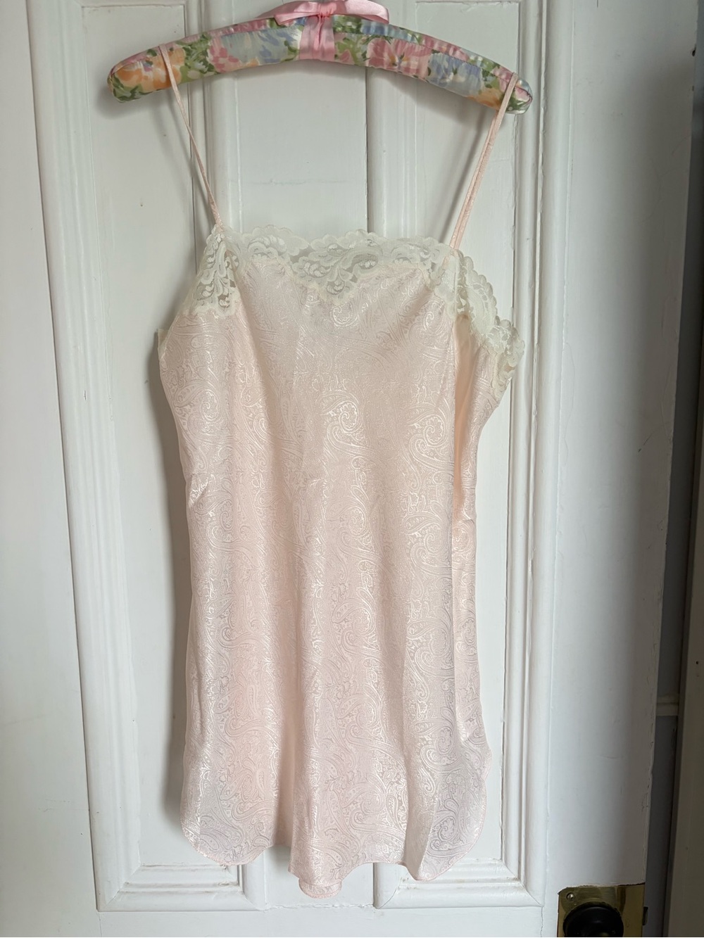 Vintage Light Pink Slip Dress with Paisley Pattern and Lace Trim